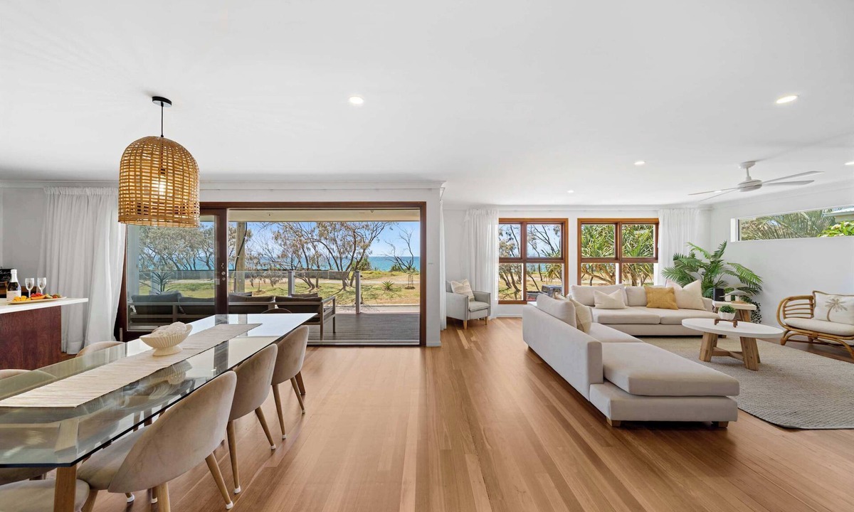 Buddina House | Absolute Beachfront Paradise in Buddina