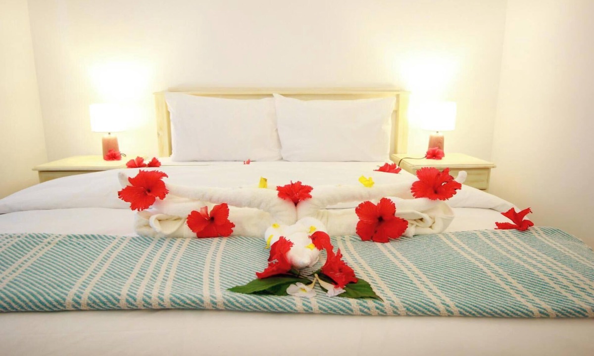 Fumba Bed & Breakfast | Amazing 9-bedroom bed & breakfast with AC in peaceful Fumba