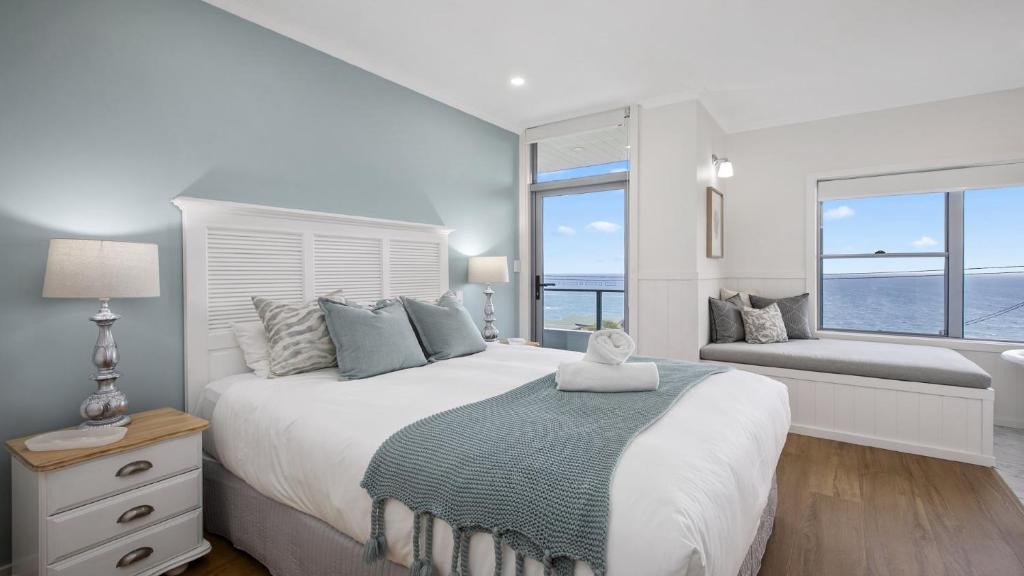 Killcare Heights House | Amazing Views, Stunning Beaches and Beautiful Bushwalks