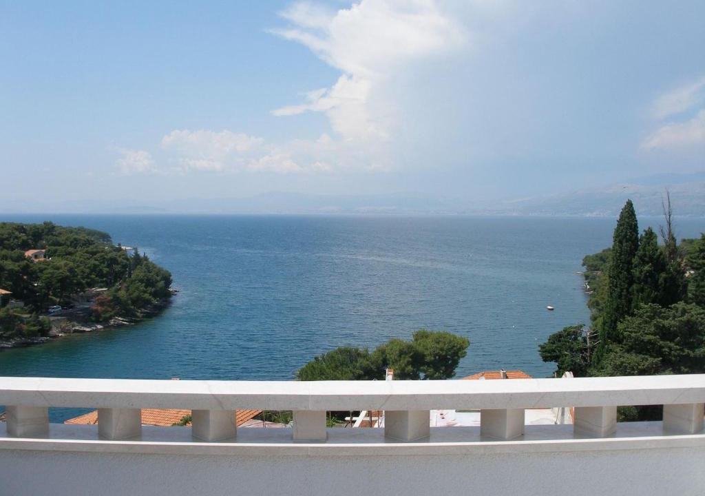 Splitska Apartment | Apartment Ivan - beautiful sea view