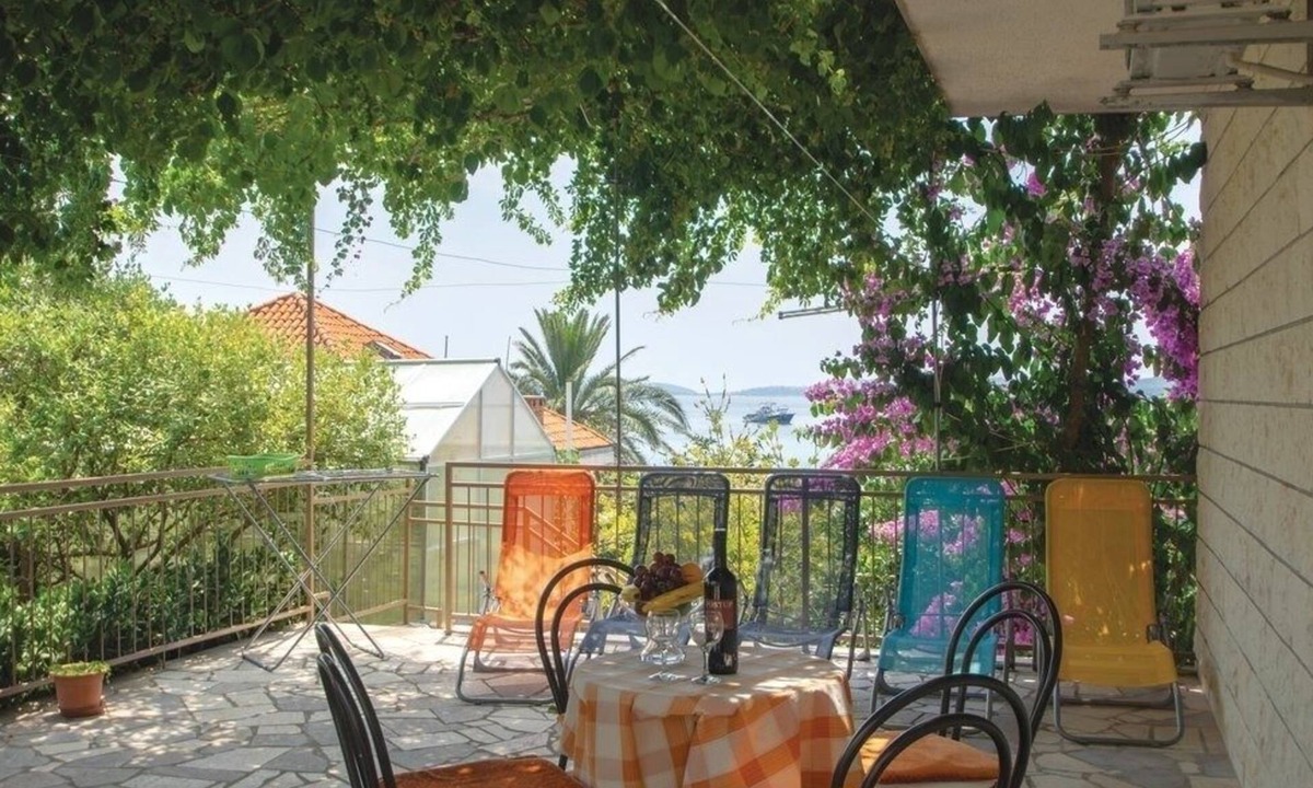 Orebic Apartment | Apartment Zdravko - comfortable & close to the sea: A1(4) - Orebic, Peljesac peninsula, Croatia