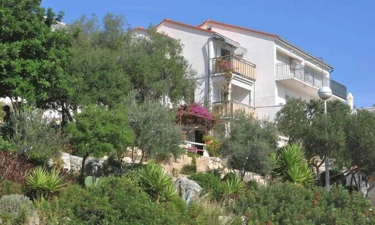 Pasadur Apartment | Apartments Ljiljana, (16037), Pasadur, hr