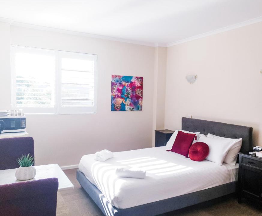 Sanctuary Point Hotel | Bay & Basin