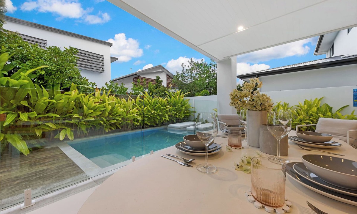 Yaroomba House | Beachside, luxury resort living