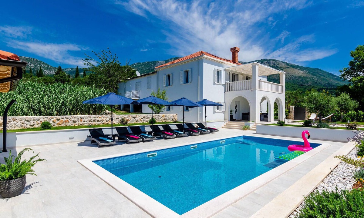 Zastolje House | Beautiful home in Gruda
