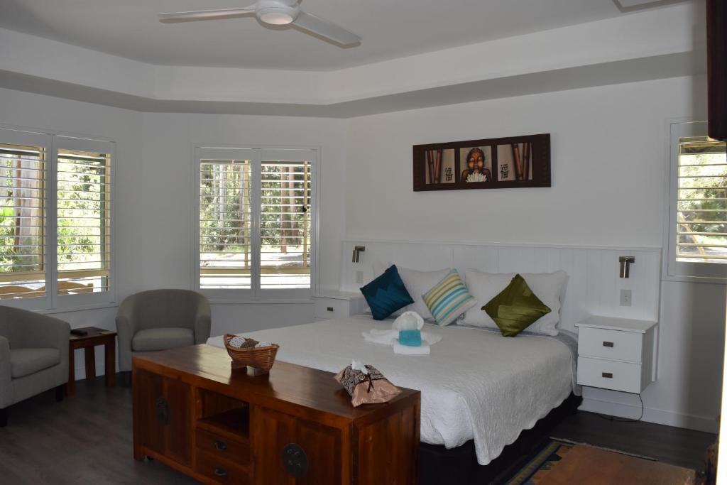 Cootharaba Bed & Breakfast | Beechs' Brook Rainforest Retreat
