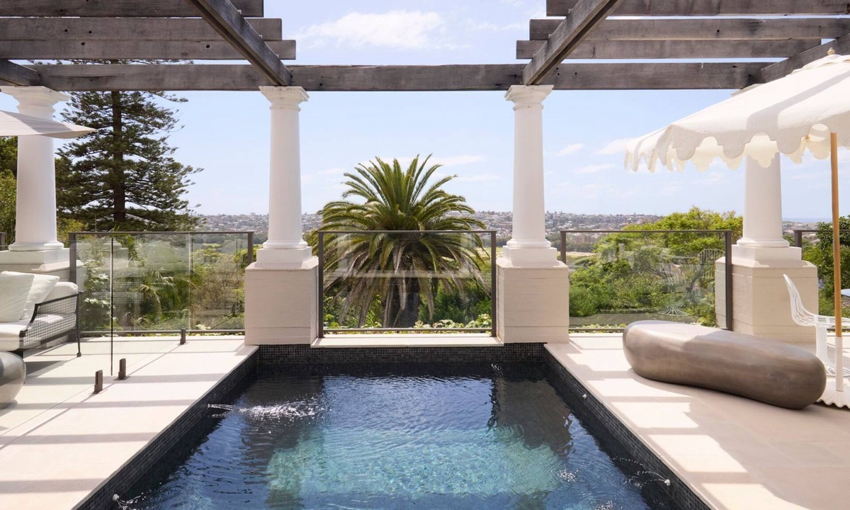 Bellevue Hill House | Bellevue Manor by Contemporary Hotels
