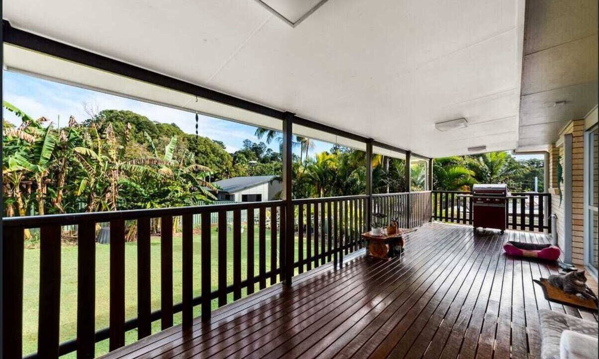 Nambour Apartment | Best price for new private studio. Base of the beautiful hinterland.