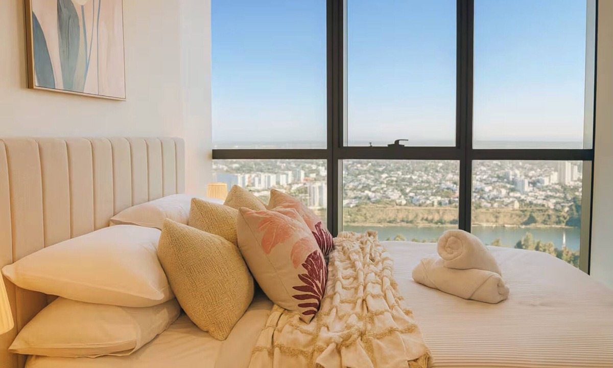 Brisbane Central Business District Apartment | Botanic Serenity - QWR Lv 49 Luxury | BNE River