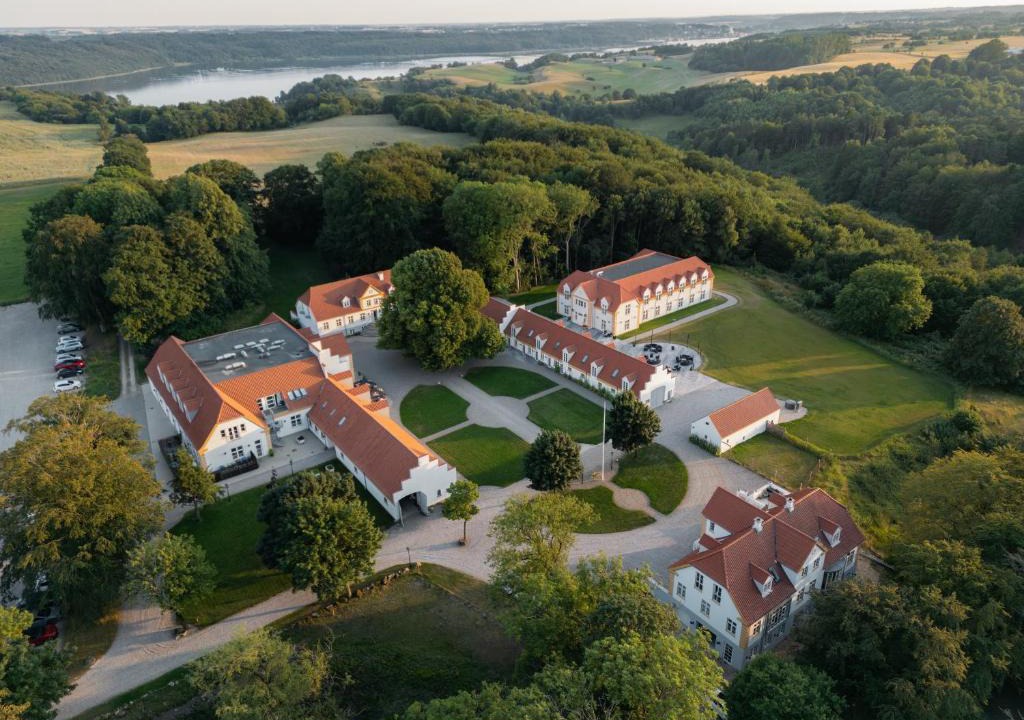 Hobro Hotel | Bramslevgaard