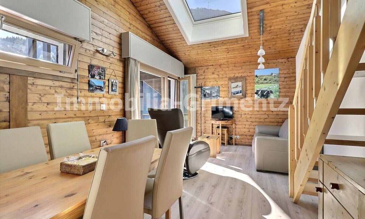 Grimentz Apartment | Comfortable studio on 2 levels for 2 to 4 people, living room with 1 divan bed, kitchen area with di