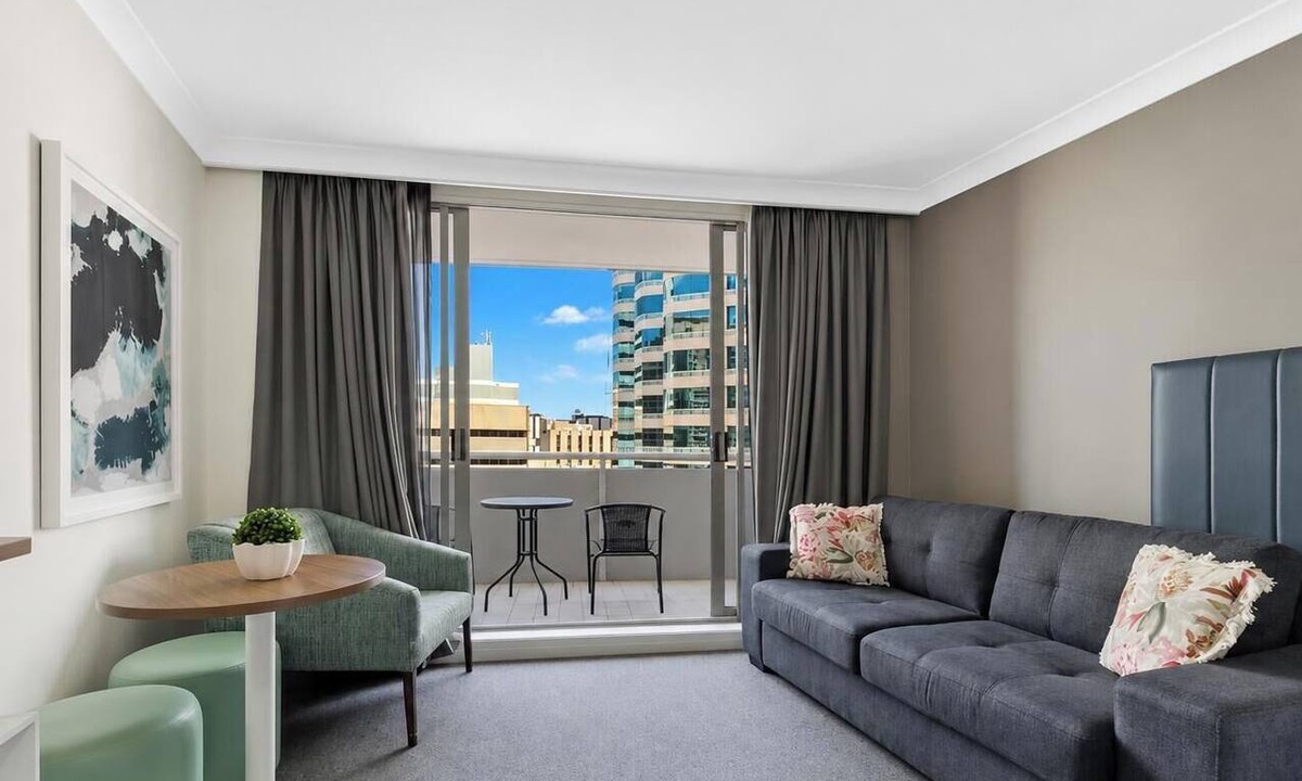 Chatswood Apartment | Convenient Cozy Studio Next to Chatswood Station