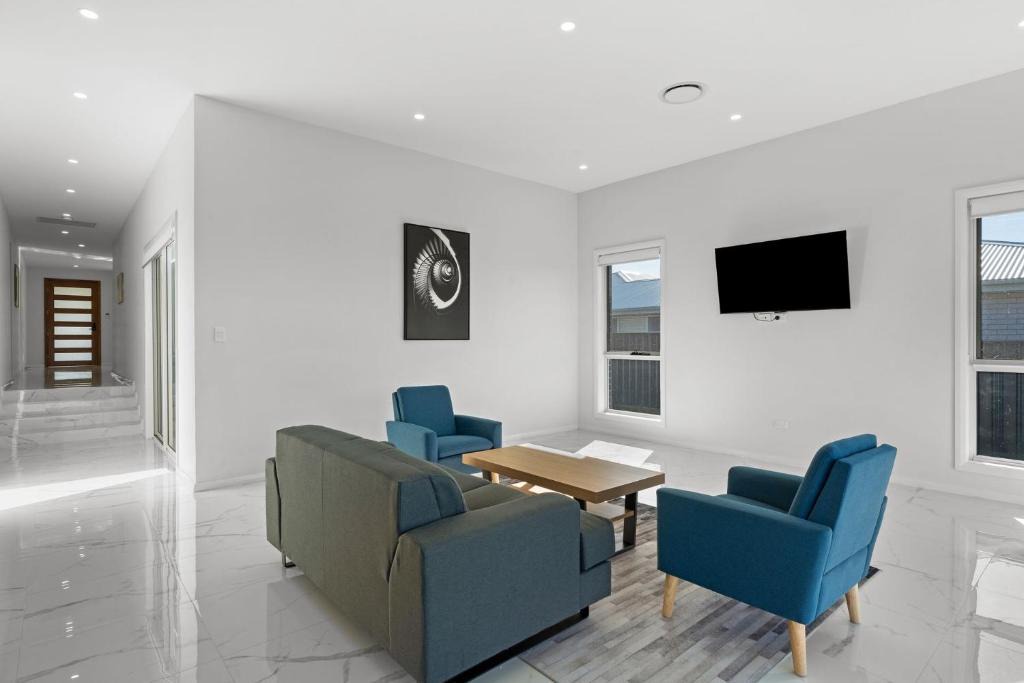 Nulkaba House | Cork & Vine on Coolalta - A Cellar Door Escape