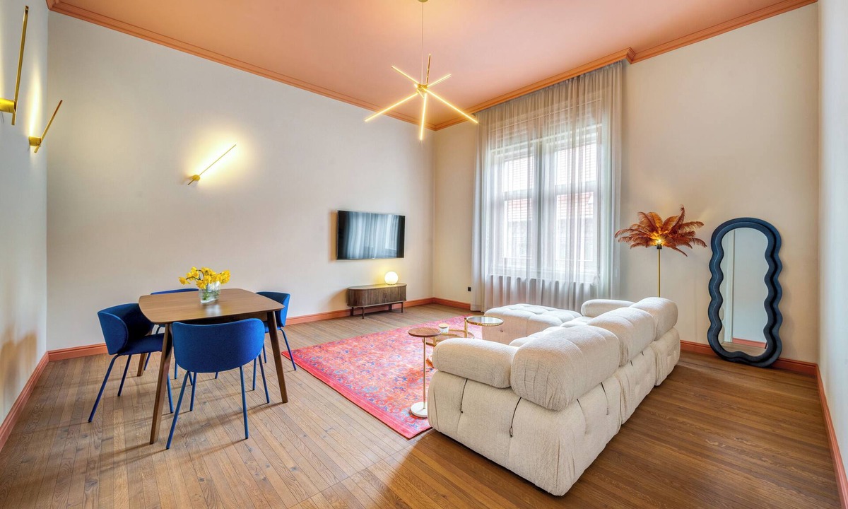 Palace District Apartment | Cozy, new 2-bedroom apartment with AC, WiFi in gorgeous Budapest city center