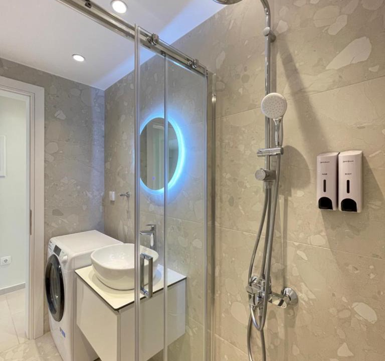 Kallithea Apartment | Cultural Retreat Near Stavros Niarchos Center