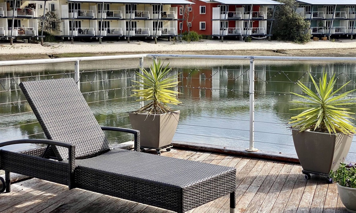 Gold Coast Cabin | FAMILY 2 BED LODGE – COURAN COVE - THE PERFECT ISLAND ESCAPE AWAITS YOU