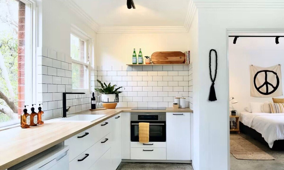 Cronulla House | Family‑friendly beach retreat in central Cronulla, just 350m from the beach U3