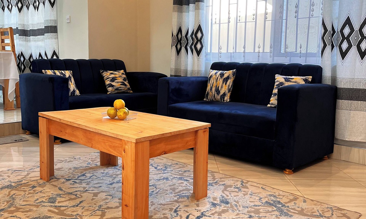 Mbezi Beach Apartment | Favorite place 5min walking to the beach/10mins to KFC and supermarkets.