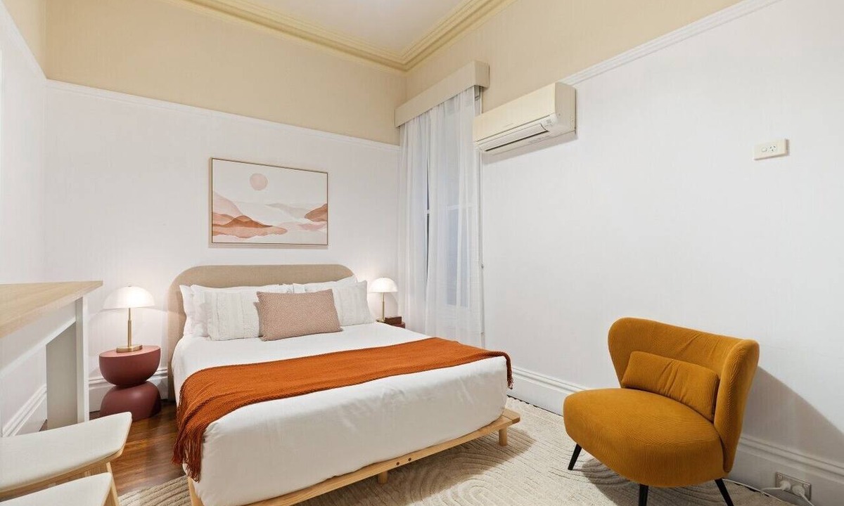 Glebe Apartment | Grand Victorian Stay in the Heart of Glebe