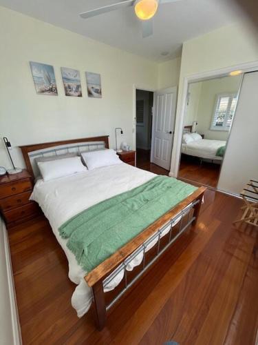 Margate House | Guest home in Margate, close to the beach