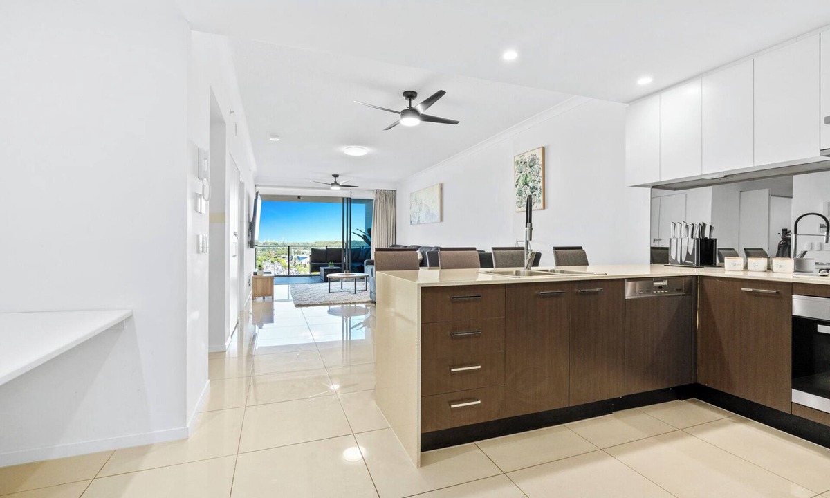 Biggera Waters Apartment | Harbour Quays Apartments