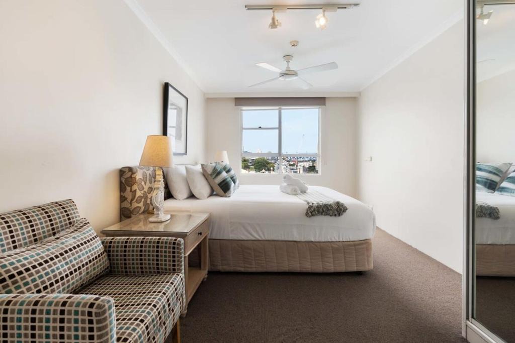 McMahons Point Apartment | Harbourside #53
