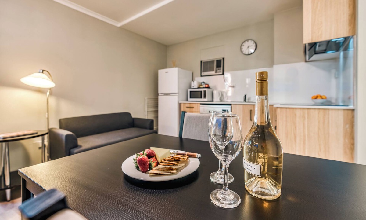 Kangaroo Point Hotel | Il Mondo Boutique Hotel