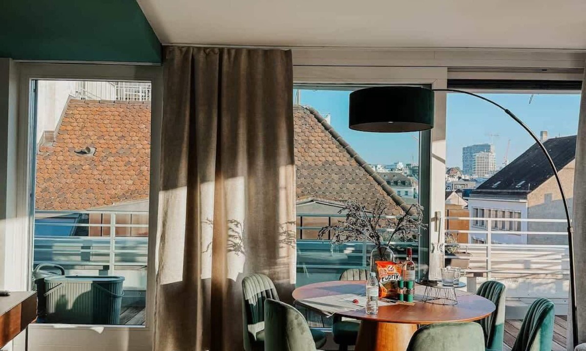 Basel City Centre Apartment | Just Sunny - Rooftop, Balcony, 3 min to Old Town