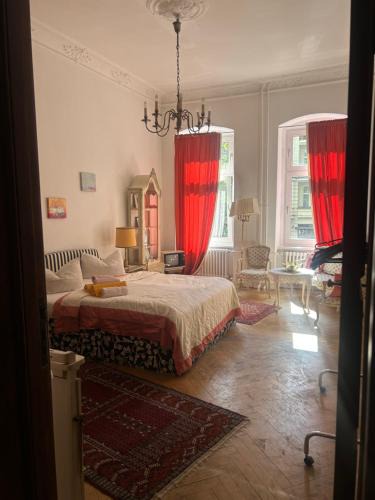 Charlottenburg Apartment | Kant