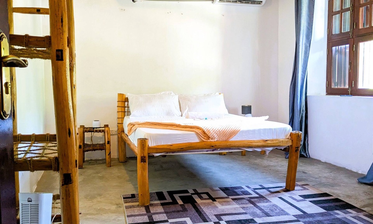 Stone Town Apartment | Kay's Place Train house Jambo exotic apartment