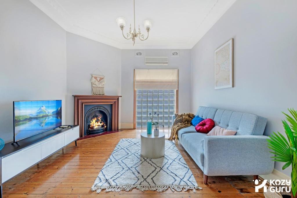 Campsie House | KozyGuru | Campsie | Oldie-Goodie Look 4 Bed House