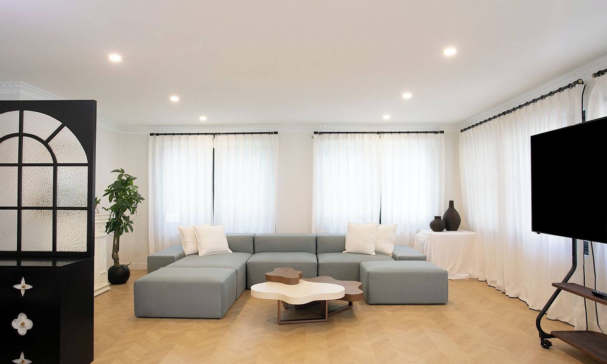 Lane Cove West House | Leafy Lane Cove Family Stay | Parking I Garden