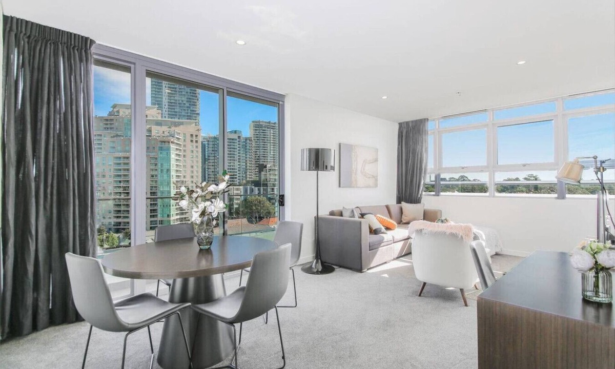 Chatswood CBD Apartment | lovely 2 bds in heart chatswood free parking