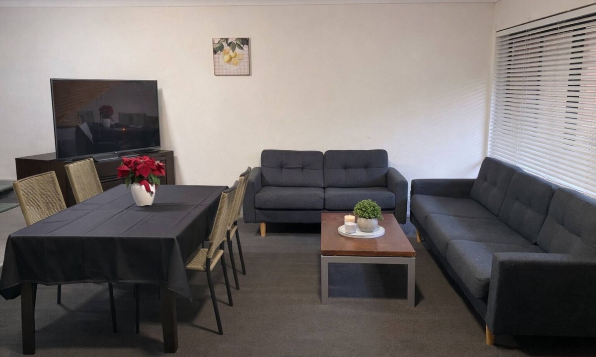 Wollstonecraft House | Lovely 3-bedroom house in serene Wollstonecraft neighborhood