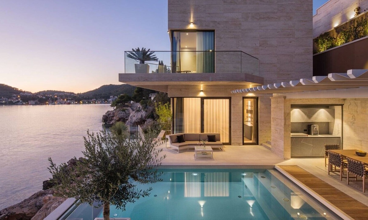 Stikovica Villa | Luxury Villa Yoko Dubrovnik with private infinity pool, sauna and private sea access