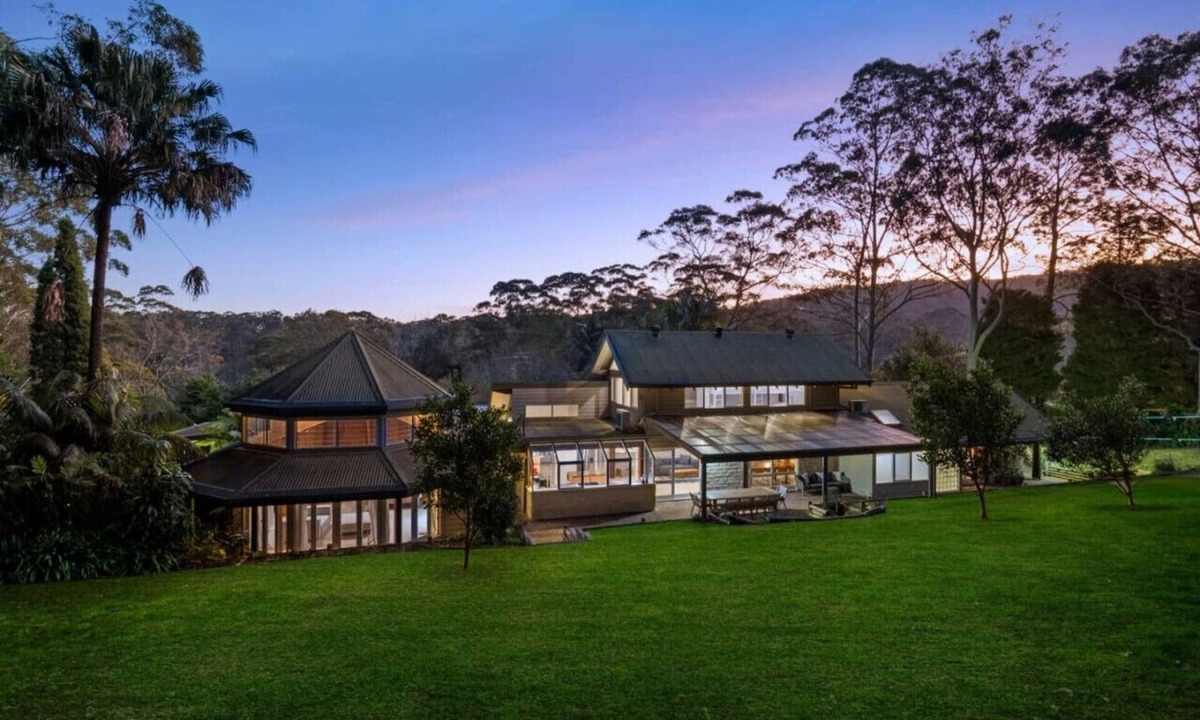 Holgate House | Moroccan Acreage|Heated Pool Water Slide|20+ Kids Activities