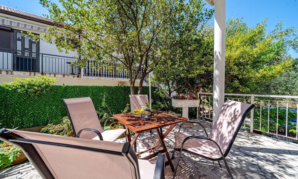 Kuciste Apartment | One bedroom apartment with terrace Kučište - Perna, Pelješac (A-4629-a)