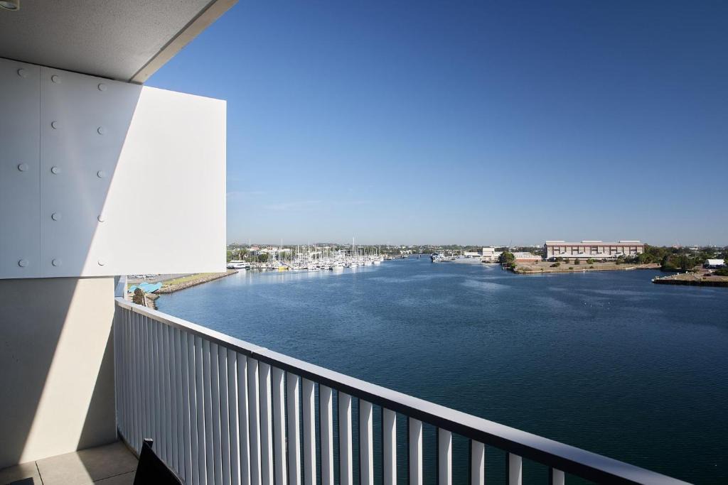 Newcastle Apartment | Portside on Honeysuckle