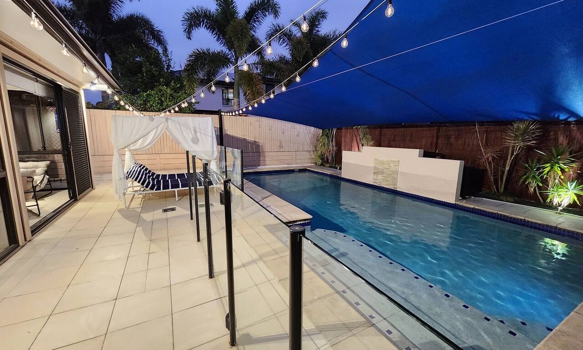 Bridgeman Downs House | Private 2BR Suite with separate entrance, dedicated parking and swimming pool