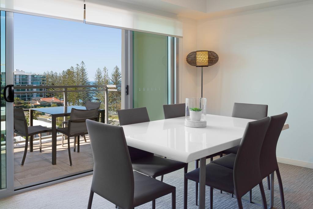 Redcliffe Hotel | Proximity Waterfront Apartments
