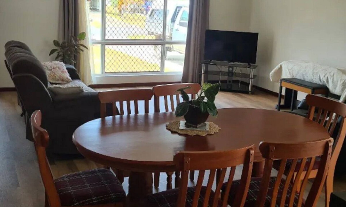Mossman Bed & Breakfast | Relax, unwind and chill out.nEntire home in Mossman, Australia