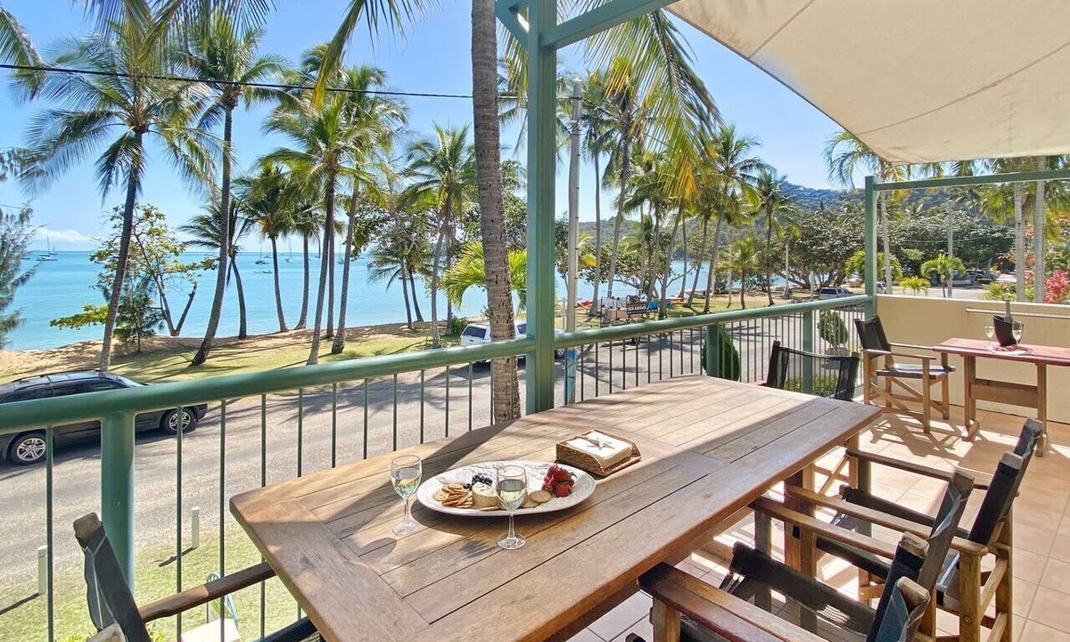 Horseshoe Bay Apartment | Sails on Horseshoe Apartment 4