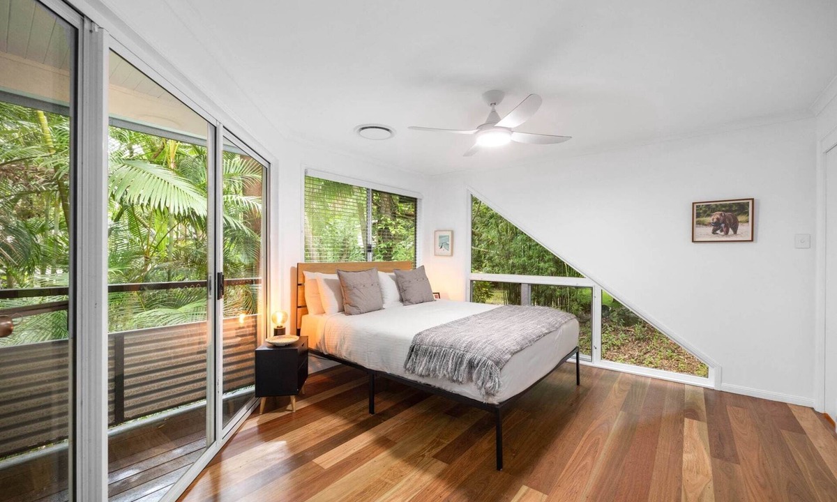 Mount Coolum Apartment | Serene Mount Coolum Escape Near the Beach
