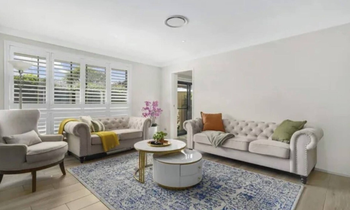 Ingleburn Villa | Southern Sky Villa| Peaceful 2BR/Wifi/Netflix/Shops/Parks/Ingleburn
