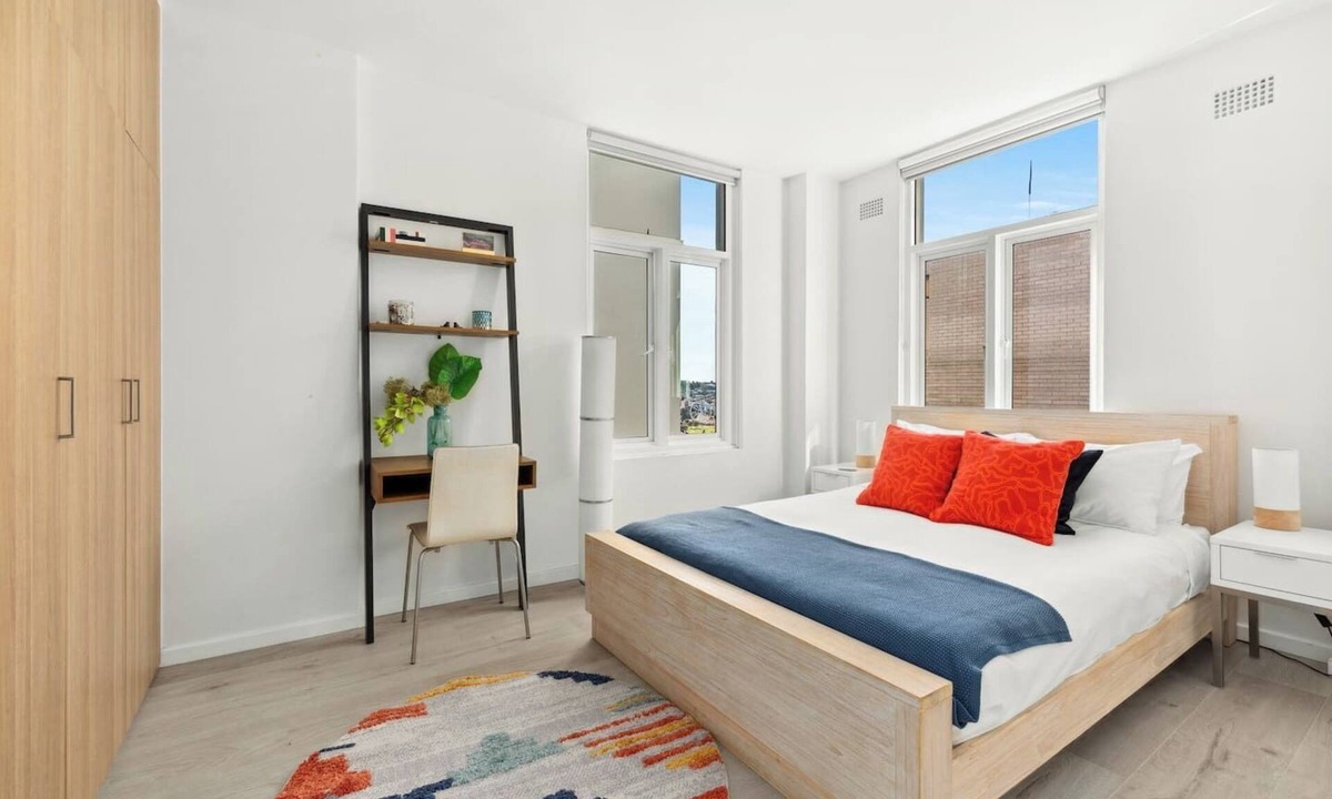 Bondi Apartment | Sundeck Surfscape Upbeat Beachside Living in Bondi