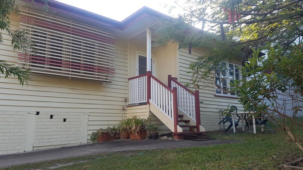 Sunnybank Hostel | Sunnybank, next to public transport