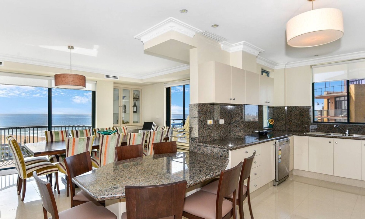 The Entrance Apartment | Sunrise Penthouse at The Entrance