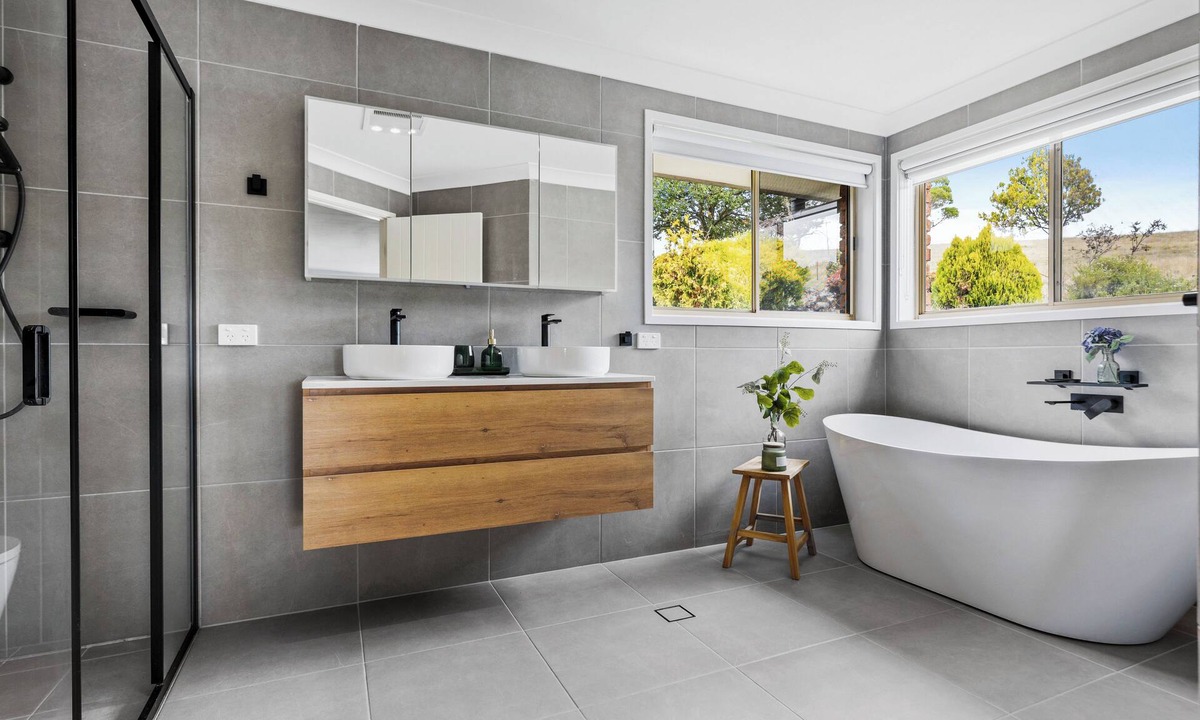 South Bowenfels House | The Lakehaus@Lyell: Amazing views of Lake Lyell