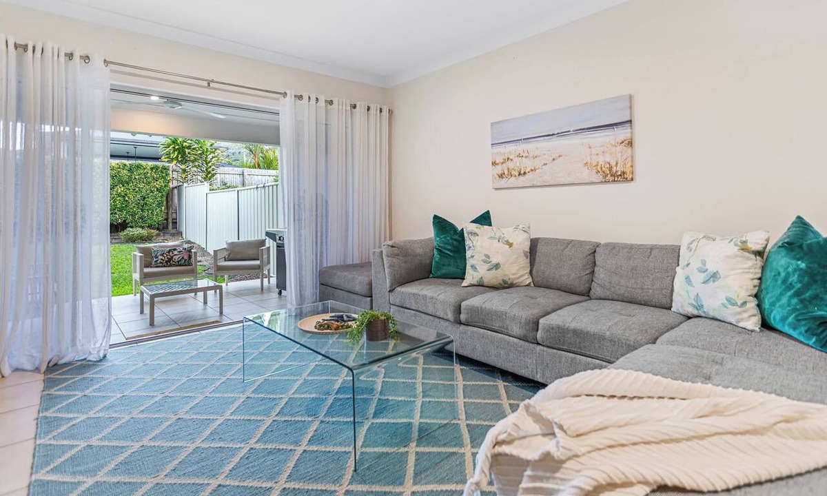 Palm Cove House | The Nook - Pet & Family-Friendly 4-Bedroom