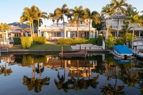 Noosaville House | The Promontory